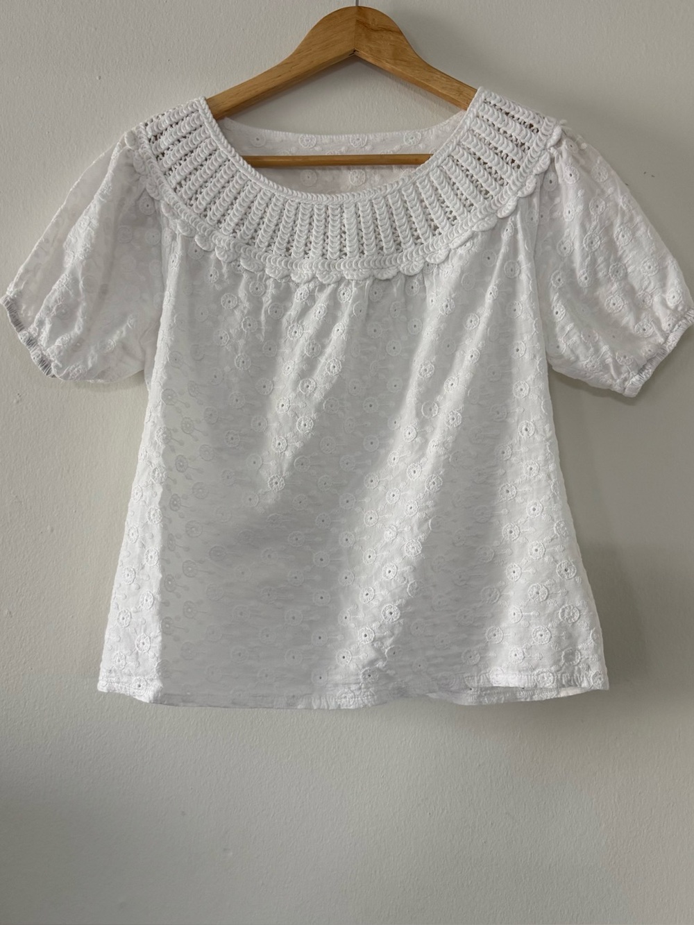 Solitaire S Cotton Embroidered Eyelet Top White Puff Short Sleeve Coastal Boho